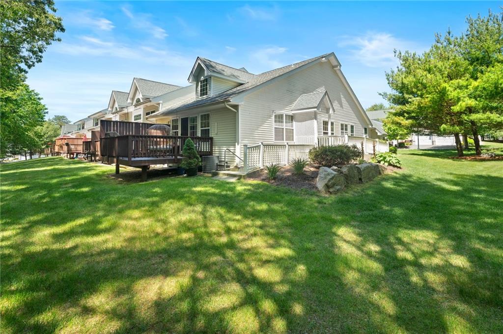 27 Alpine Way, North Smithfield