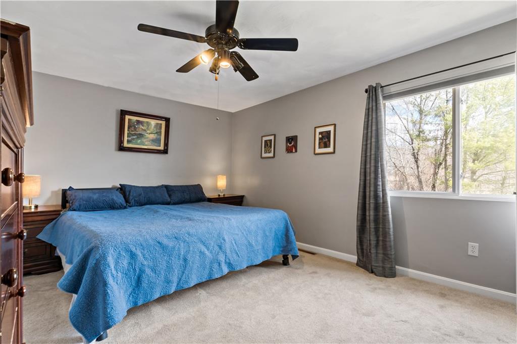 830 Carrs Pond Road, East Greenwich