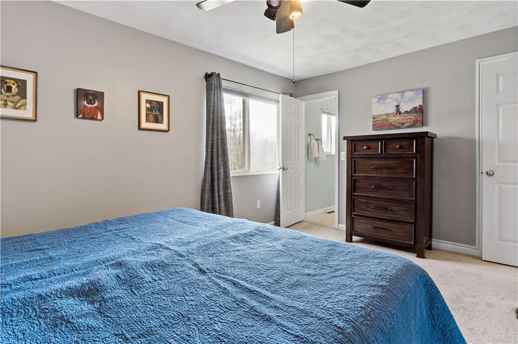830 Carrs Pond Road, East Greenwich