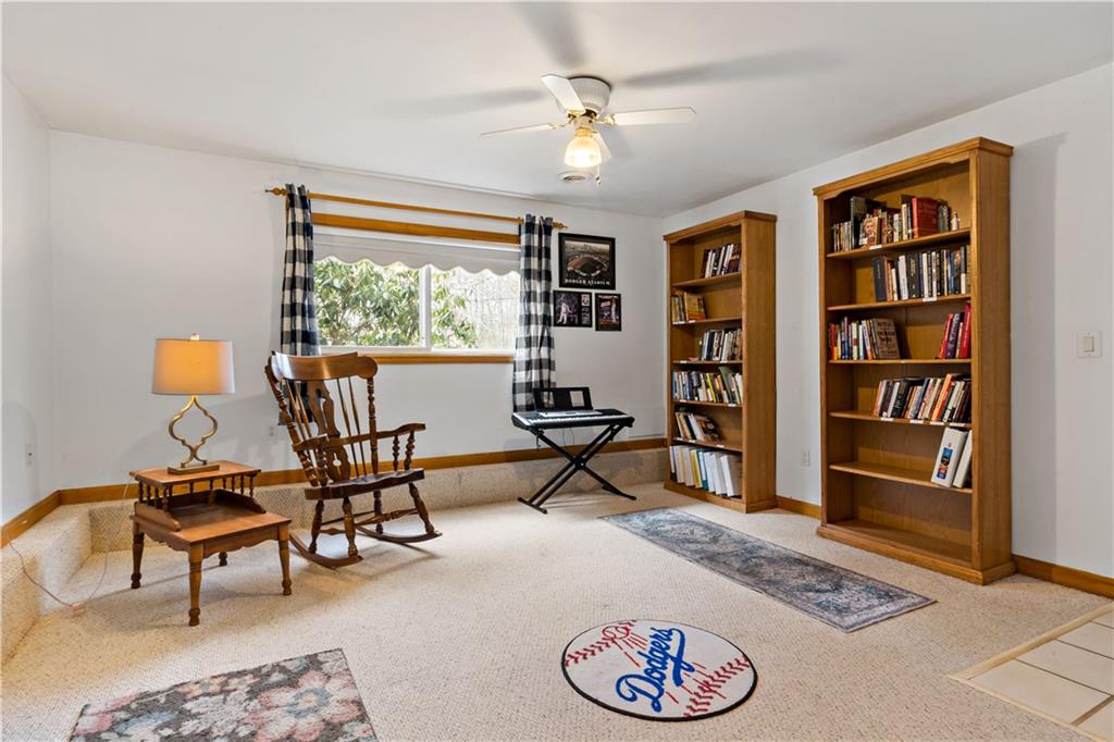 830 Carrs Pond Road, East Greenwich