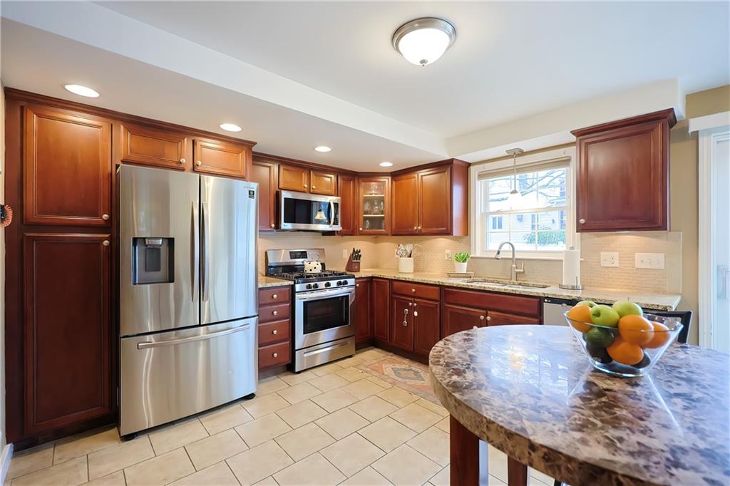 1 Barbara Circle, East Providence