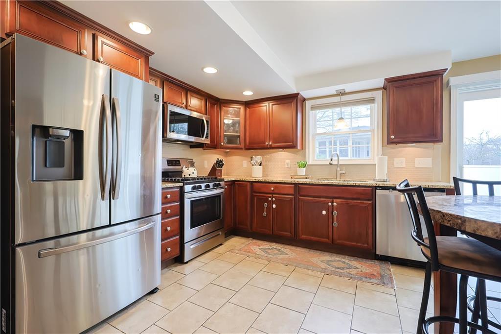 1 Barbara Circle, East Providence